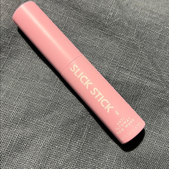 NIB Makeup Bundle - Picture 11 of 12